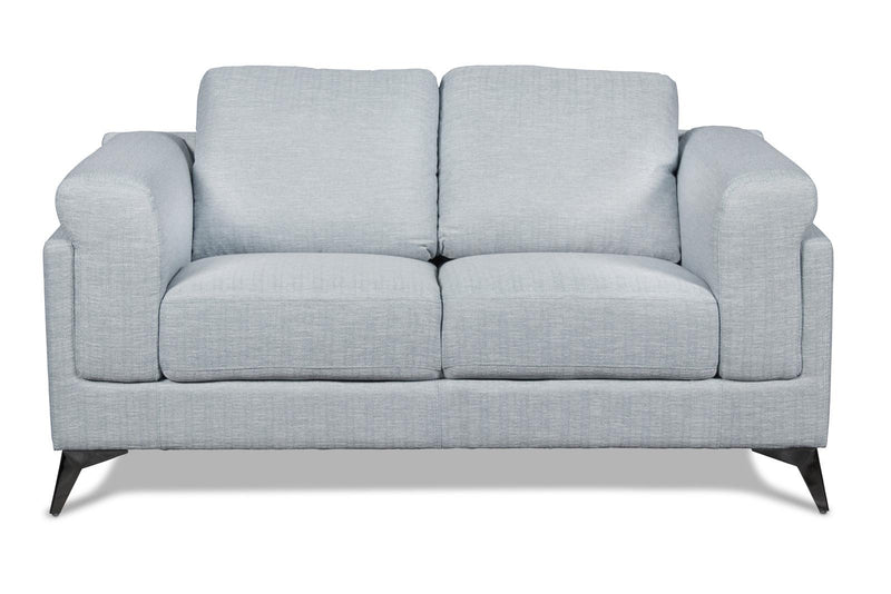 New Classic Donovan Loveseat in Dawn